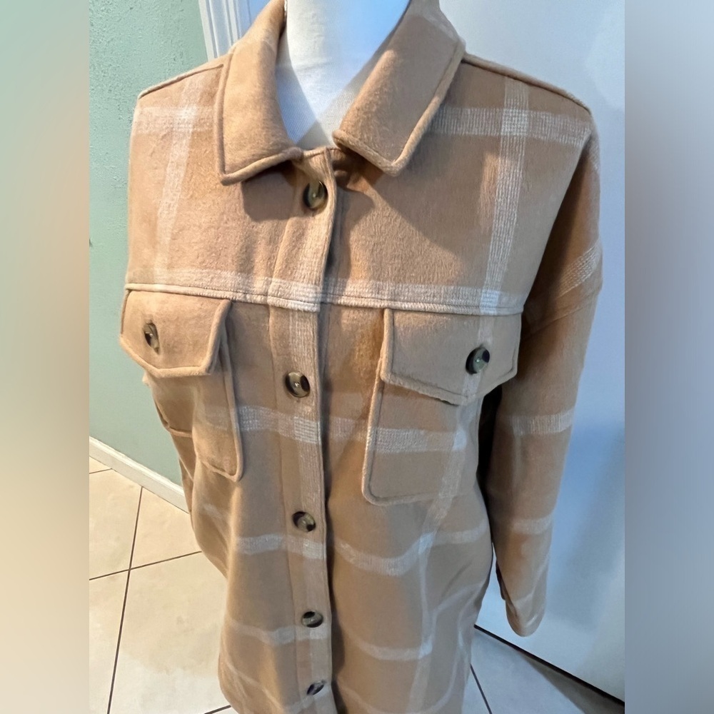 Sonoma Shacket, New! Tan and white, size 0X - Picture 6 of 16